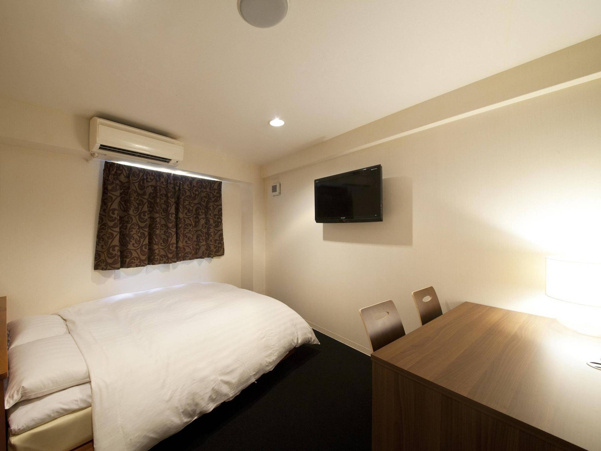 Hotel The G Osaka Bagian luar foto