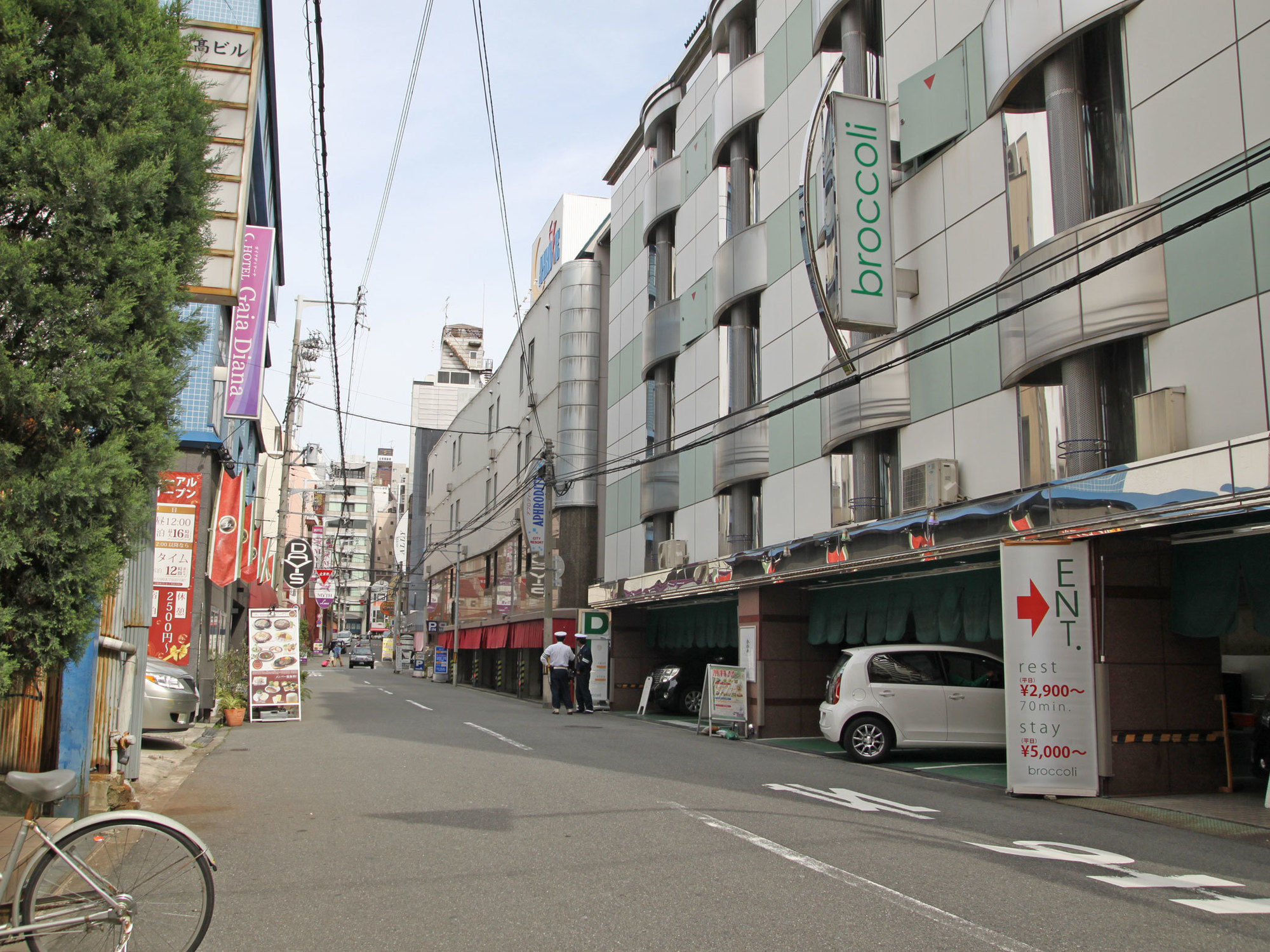 Hotel The G Osaka Bagian luar foto